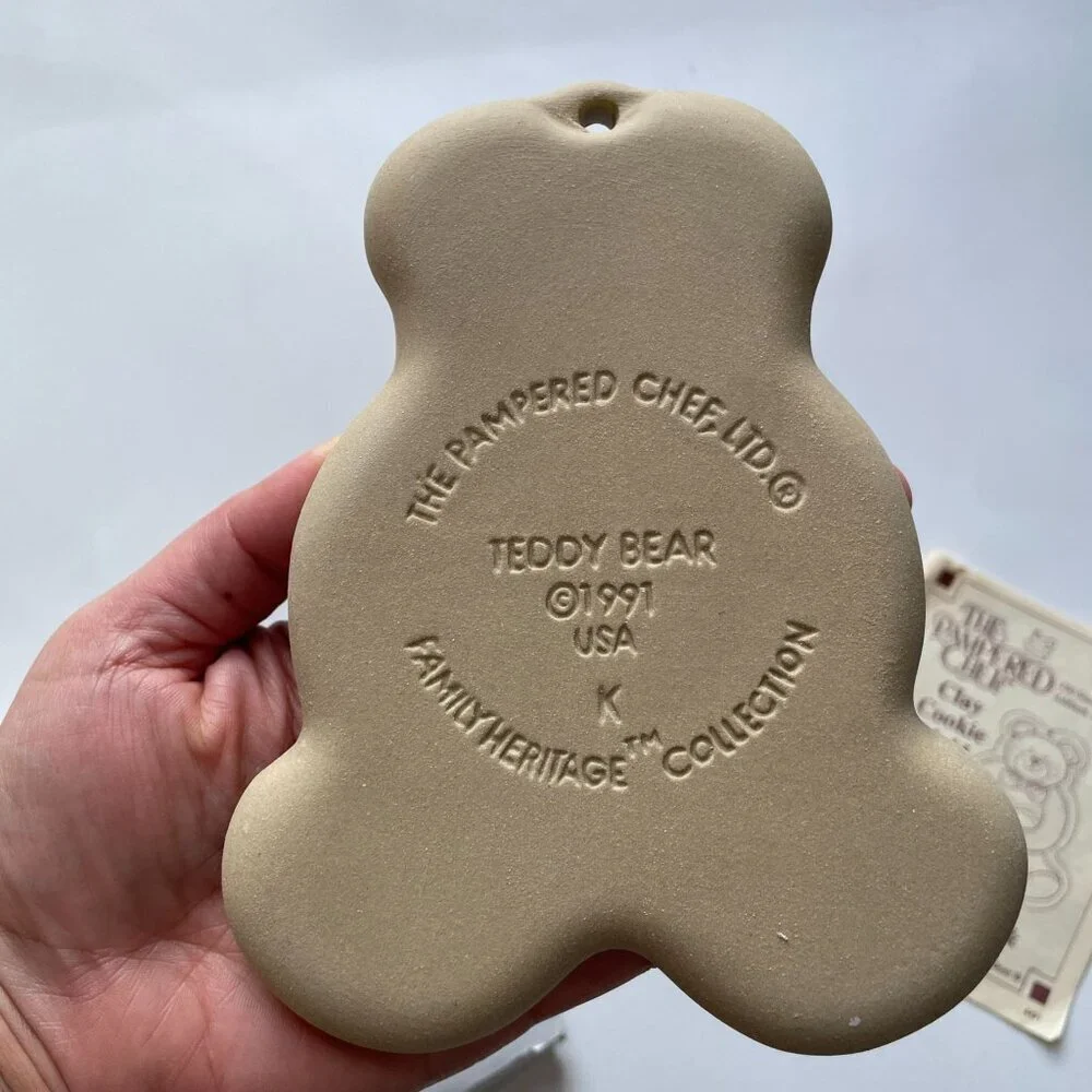 Vintage The Pampered Chef 1991 Teddy Bear Clay Cookie Mold Stoneware #296